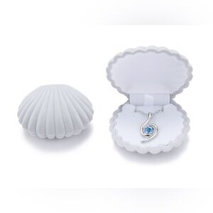 Flannel Shell Jewelry Box Grey